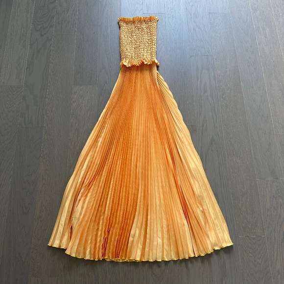 L'IDEE MAYA Yellow Gold Strapless Pleated Maxi Dress Stretch - US 4 - Picture 2 of 8
